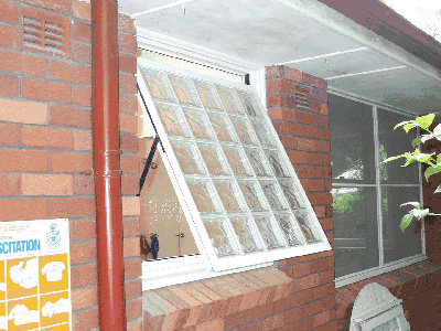 nubio Opening 5x5 Glass Block window